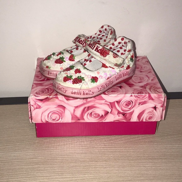 Lelli Kelly Kids! - Picture 3 of 6